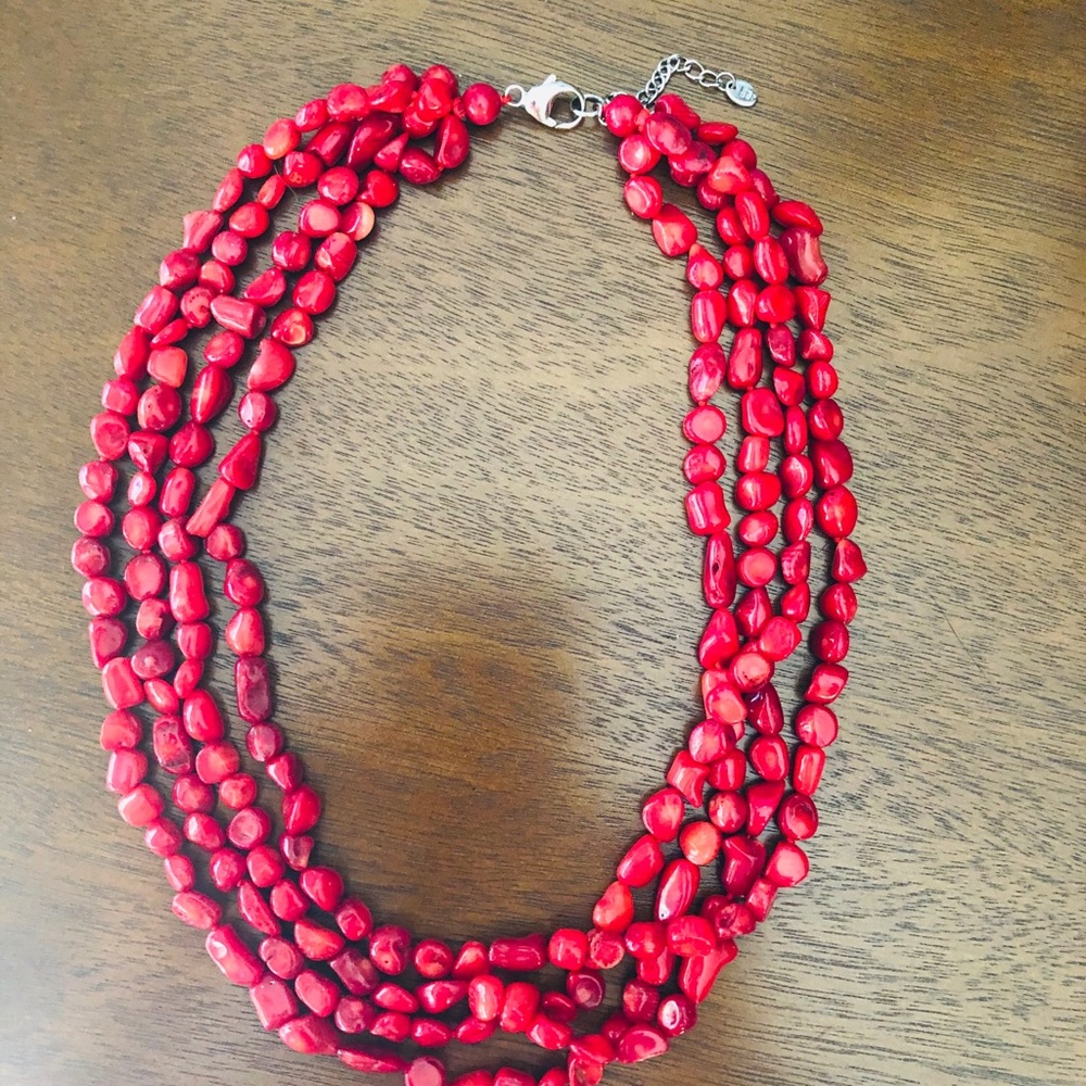 Red coral necklace